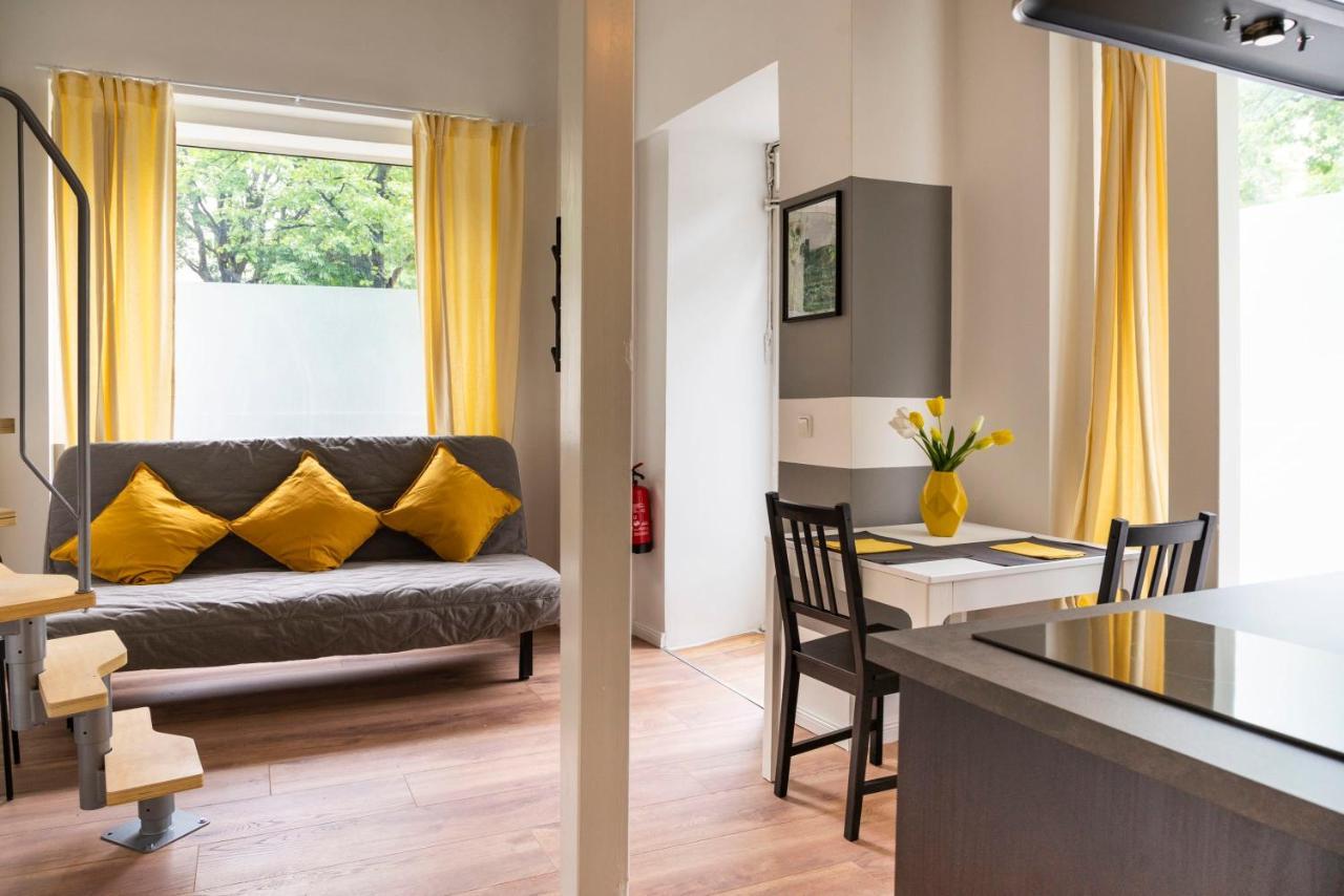 Homely Loft Style Apartment In Berlin Wilmersdorf Berlim Exterior foto